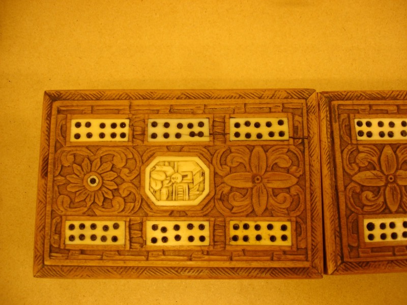 Cantonese Sandalwood Folding Box 