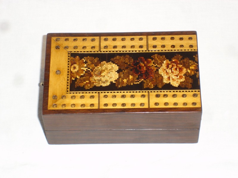 Victorian Tunbridgeware Folding Travel Cribbage Box
